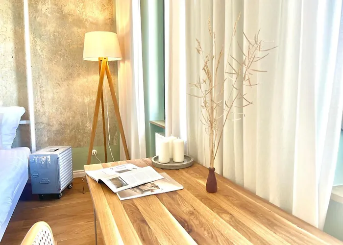 Minimalus Ii Κόμπλεντς